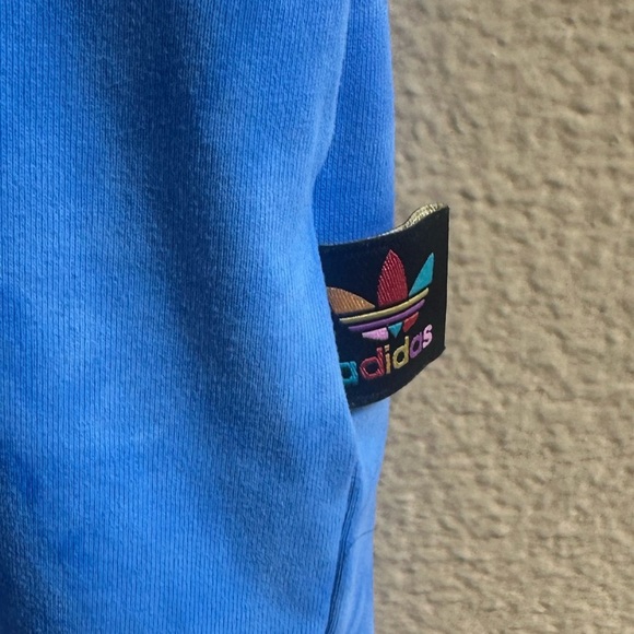 Adidas X Pharrell Williams “Hu Holi” Blue Tie Dye Shirt Large EUC! - Picture 8 of 9